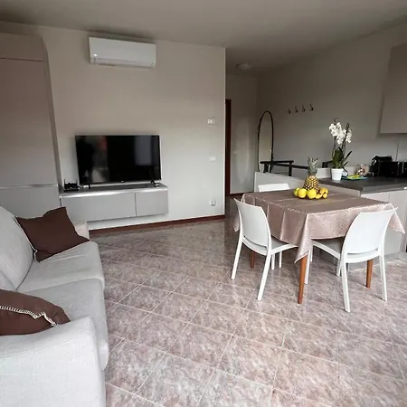 Charme & Comfort In Franciacorta Apartment